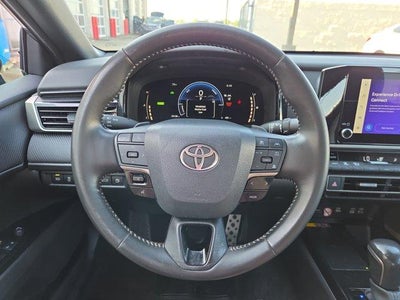 2025 Toyota Camry SE (SE)