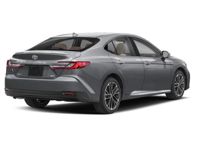 2025 Toyota Camry LE (SE)