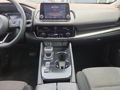 2021 Nissan Rogue FWD SV