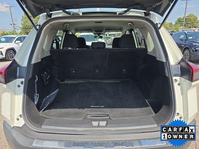 2023 Nissan Rogue FWD SV