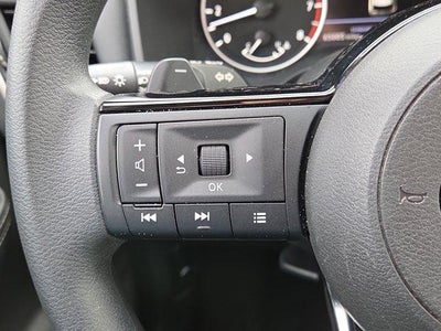 2023 Nissan Rogue FWD SV