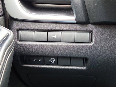 2023 Nissan Rogue FWD SV