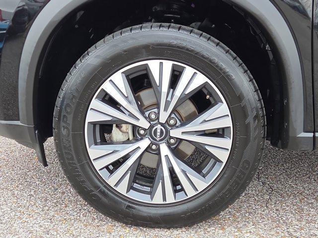 2023 Nissan Rogue FWD SV