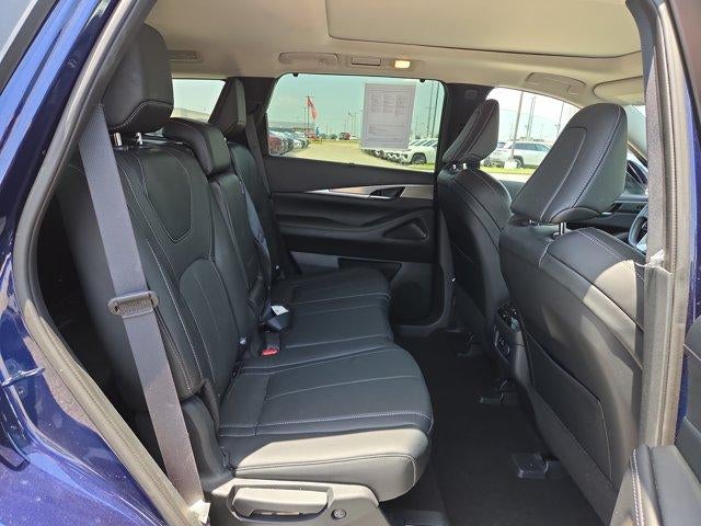 2023 INFINITI QX60 LUXE AWD