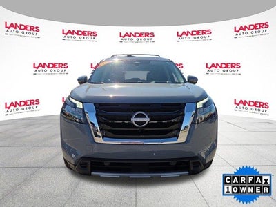 2025 Nissan Pathfinder Platinum 4WD