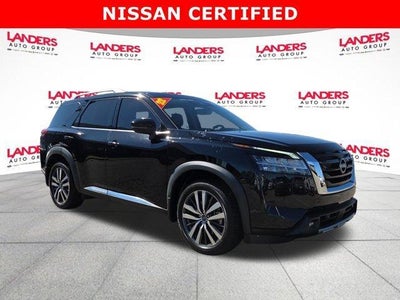 2022 Nissan Pathfinder Platinum 4WD