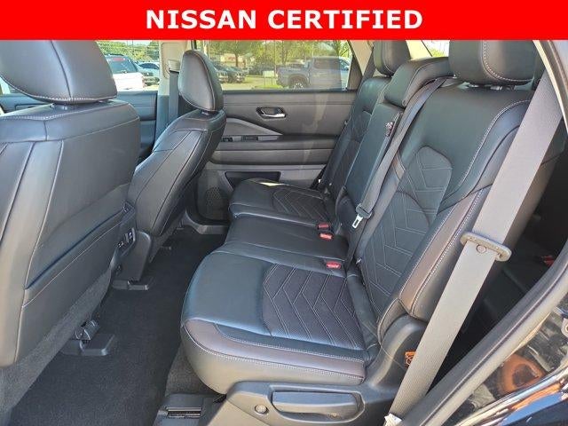 2022 Nissan Pathfinder Platinum 4WD