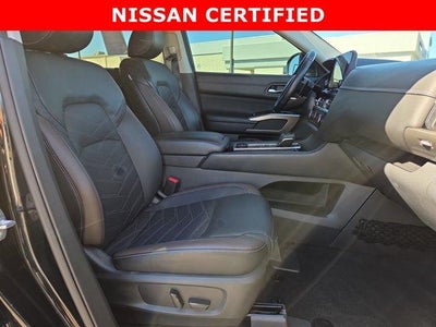 2022 Nissan Pathfinder Platinum 4WD