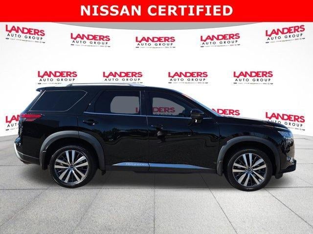 2022 Nissan Pathfinder Platinum 4WD