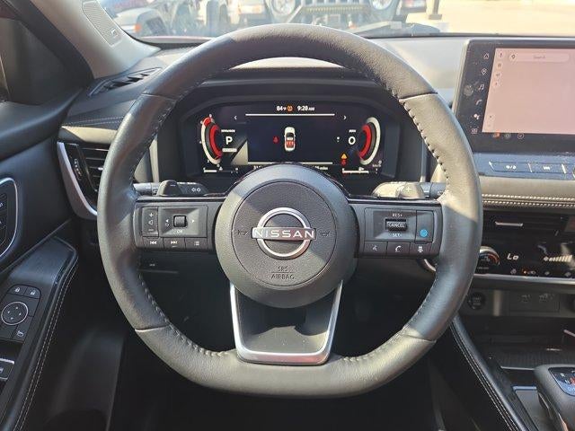 2024 Nissan Rogue FWD Platinum