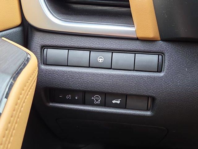 2023 Nissan Rogue AWD Platinum