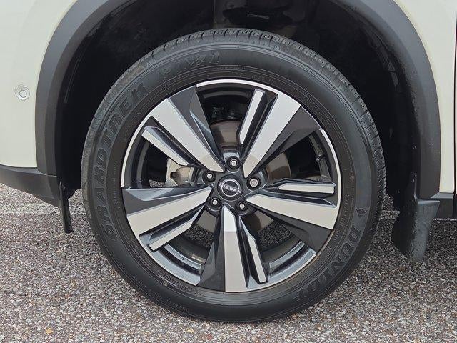 2023 Nissan Rogue AWD Platinum