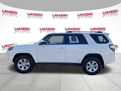 2024 Toyota 4Runner SR5 2WD (Natl)