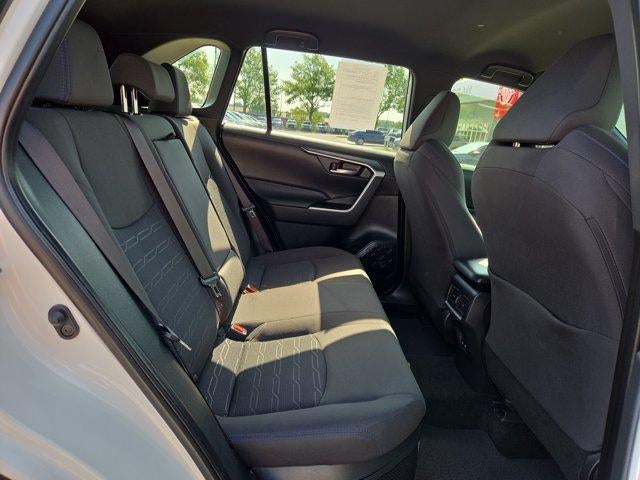 2022 Toyota RAV4 Hybrid SE AWD (Natl)