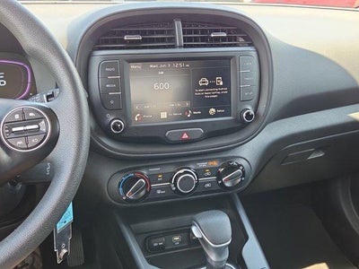 2025 Kia Soul LX FWD