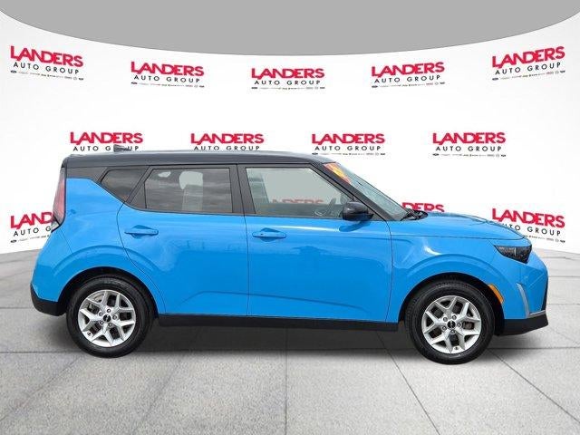 2023 Kia Soul S IVT