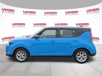 2023 Kia Soul S IVT