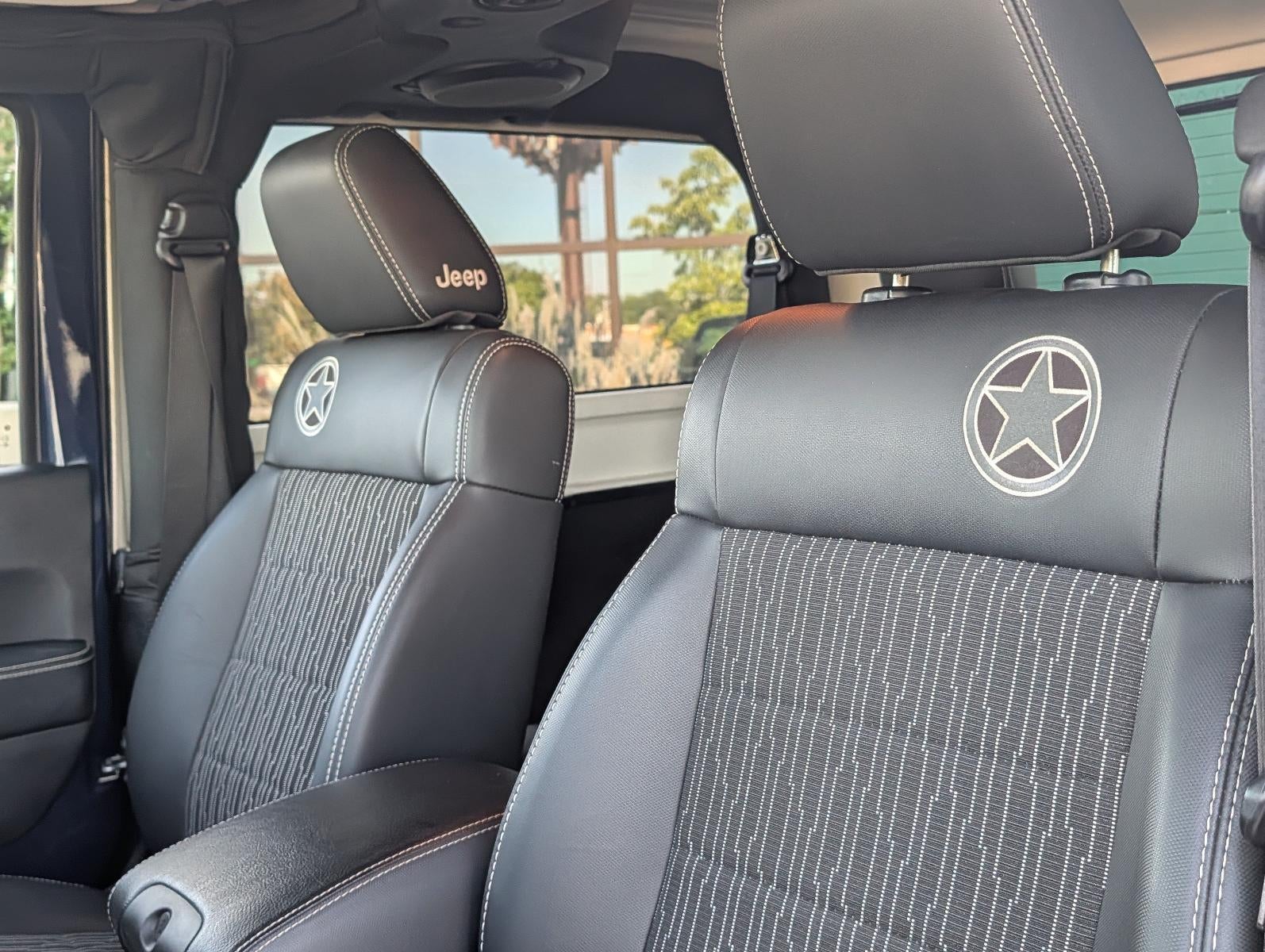 2012 Jeep Wrangler 4WD 2dr Freedom Edition