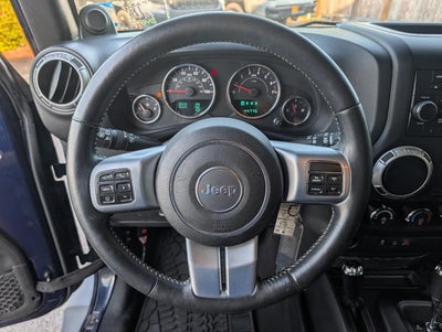2012 Jeep Wrangler 4WD 2dr Freedom Edition