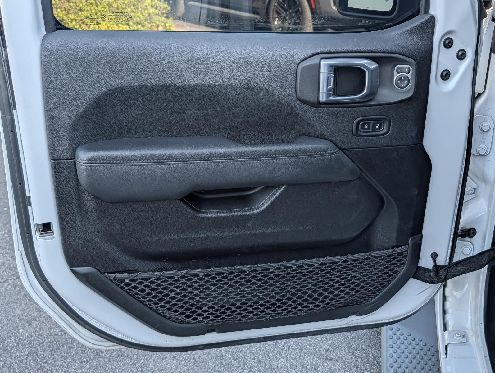 2021 Jeep Wrangler Unlimited Sahara Altitude 4x4