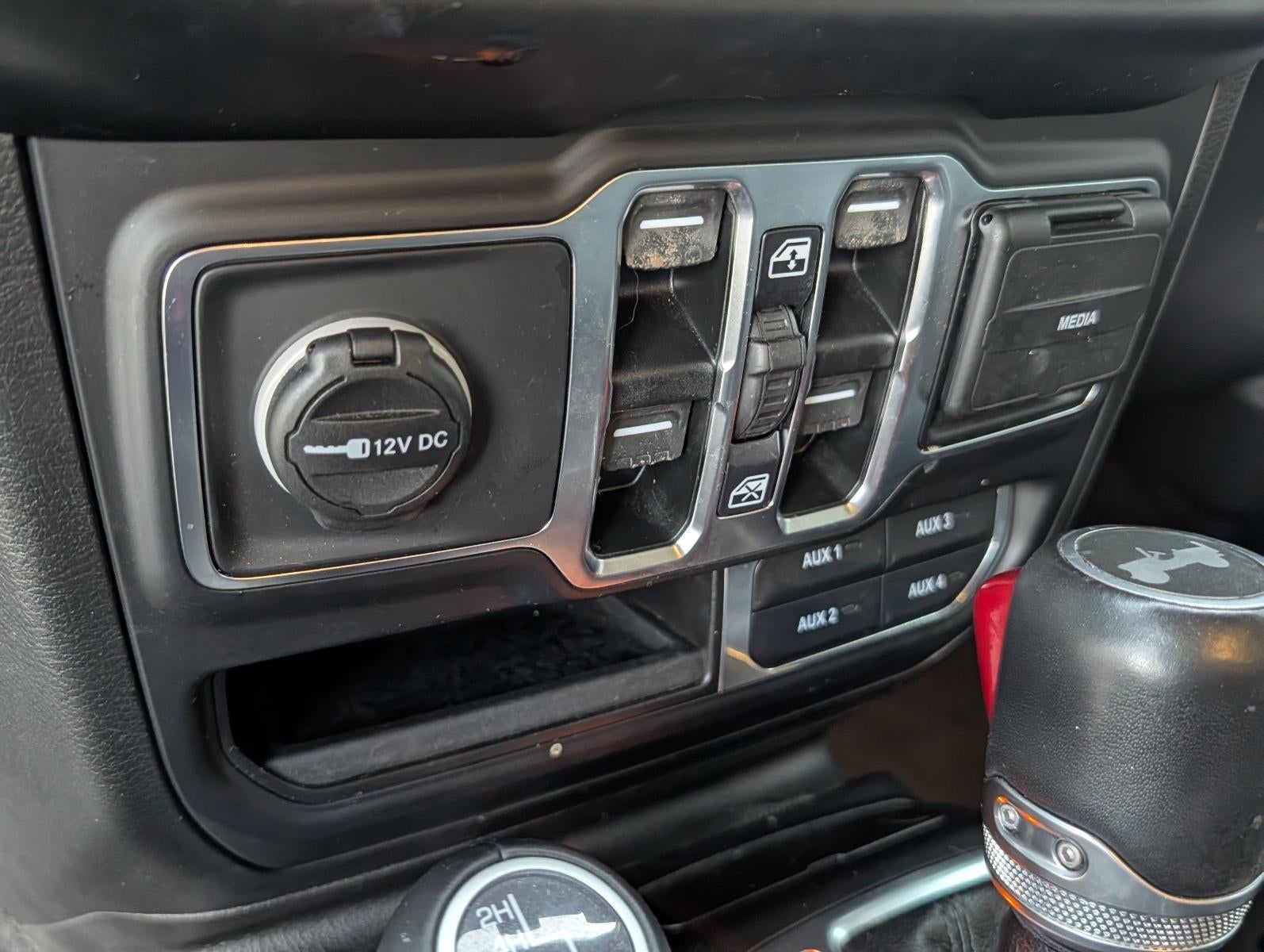 2021 Jeep Wrangler Unlimited Sahara Altitude 4x4