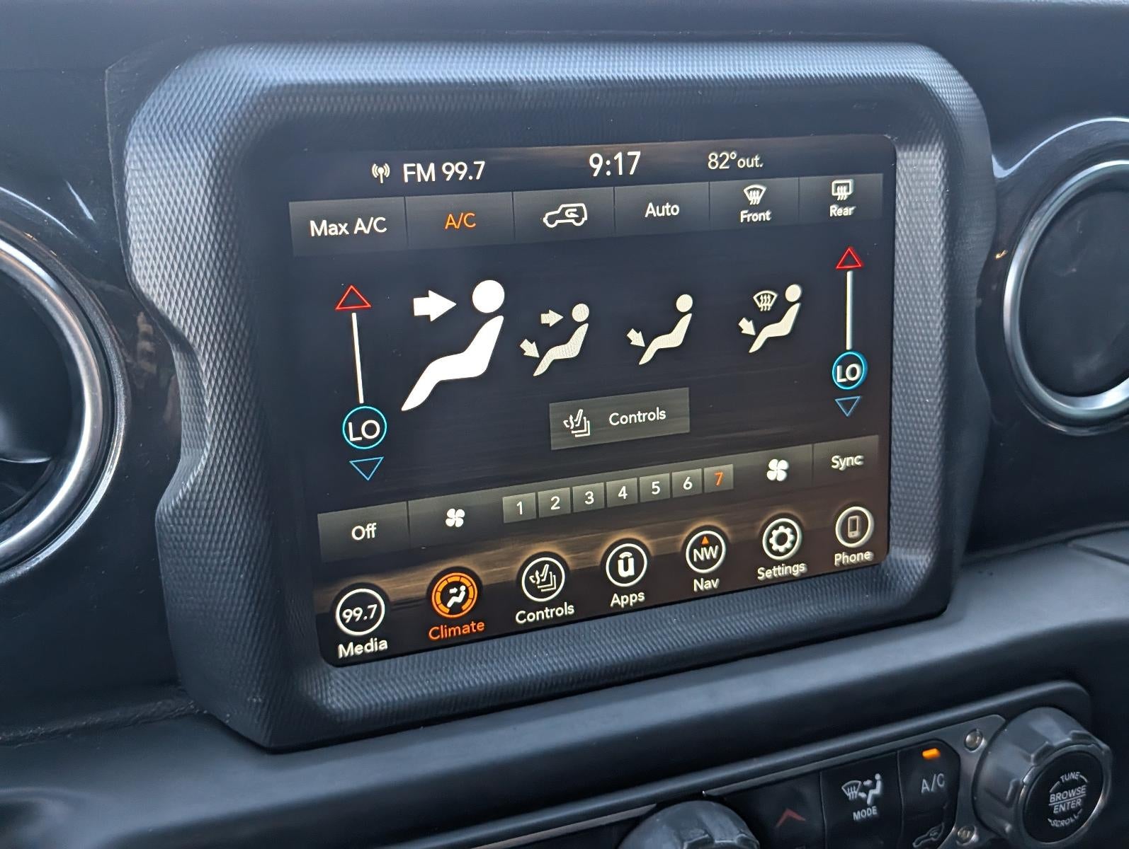 2021 Jeep Wrangler Unlimited Sahara Altitude 4x4