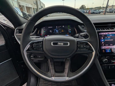 2022 Jeep Grand Cherokee 4xe Overland 4x4