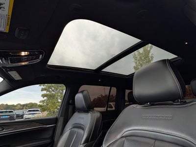 2022 Jeep Grand Cherokee 4xe Overland 4x4