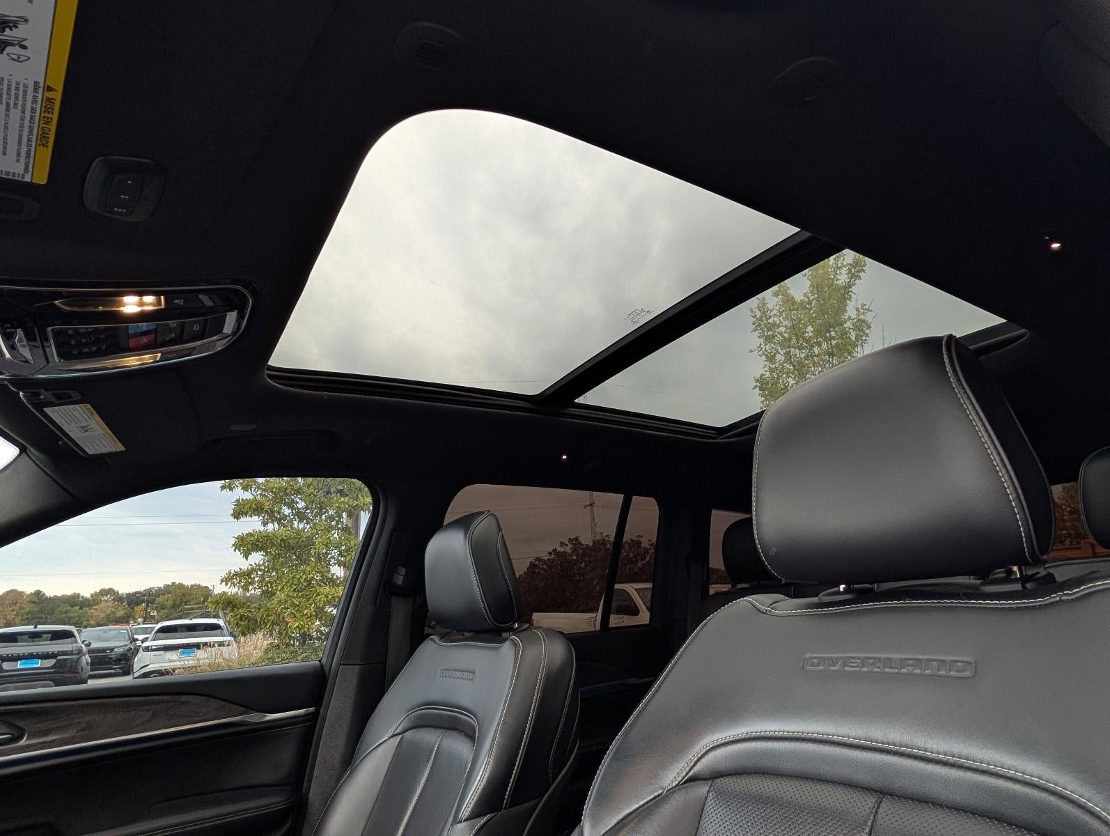 2022 Jeep Grand Cherokee 4xe Overland 4x4