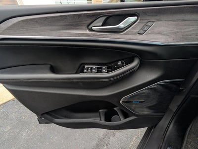 2022 Jeep Grand Cherokee 4xe Overland 4x4