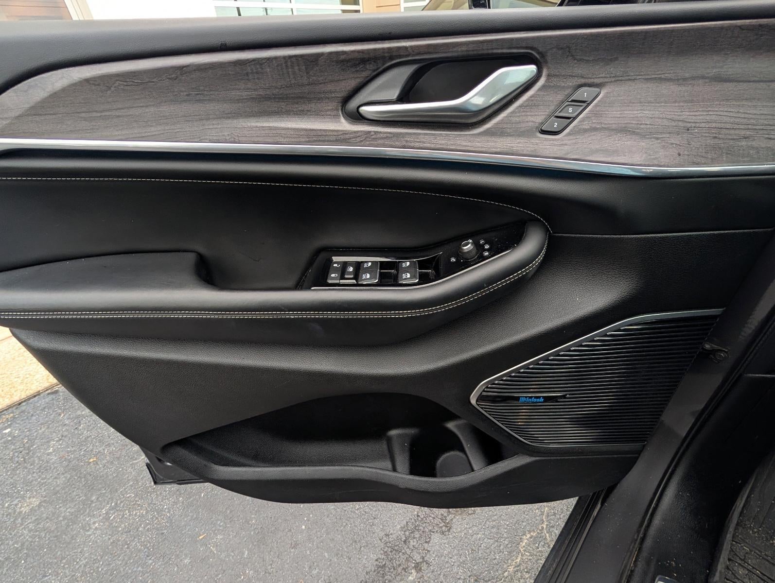 2022 Jeep Grand Cherokee 4xe Overland 4x4