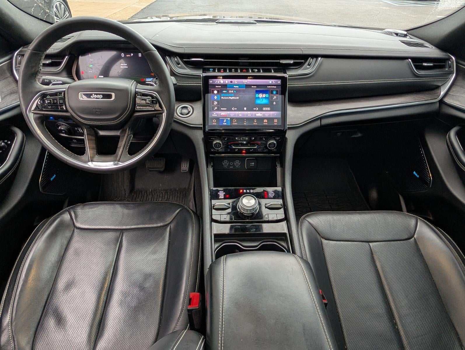 2022 Jeep Grand Cherokee 4xe Overland 4x4