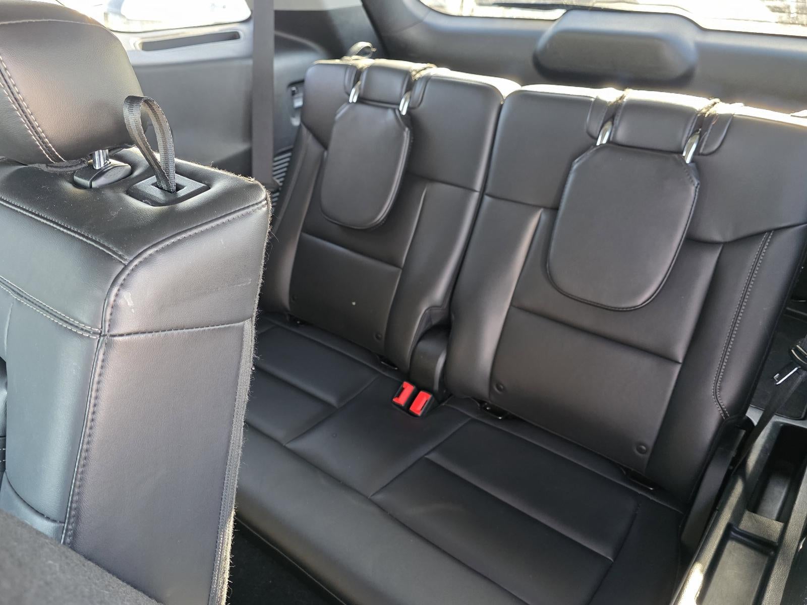 2023 Ford Explorer XLT RWD