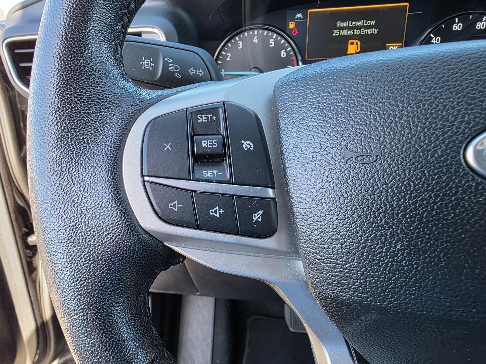 2023 Ford Explorer XLT RWD