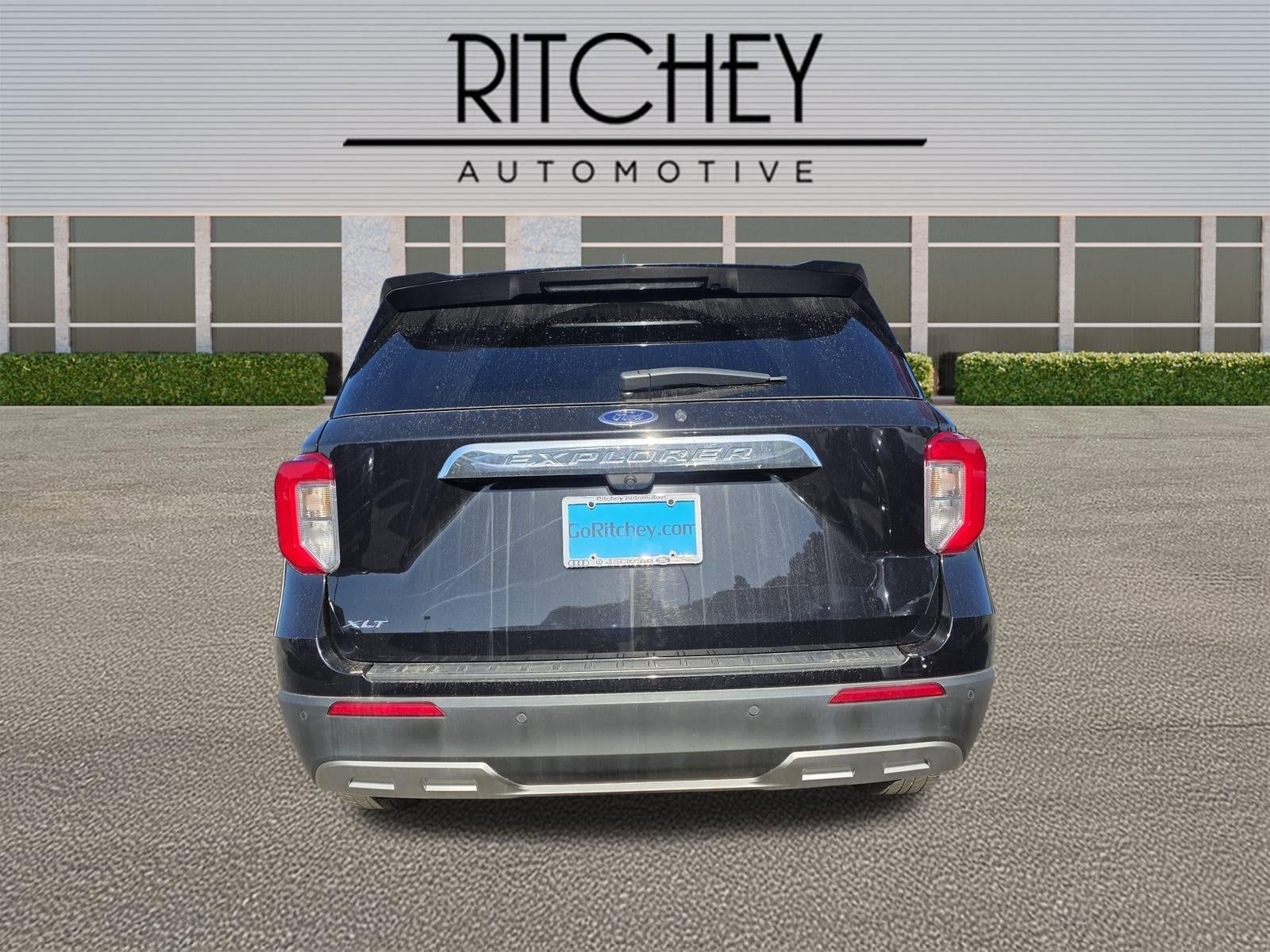 2023 Ford Explorer XLT RWD