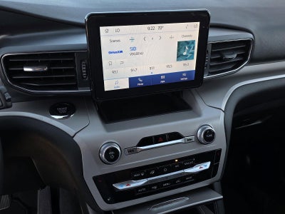 2023 Ford Explorer XLT RWD