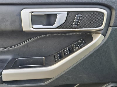 2024 Ford Explorer XLT RWD