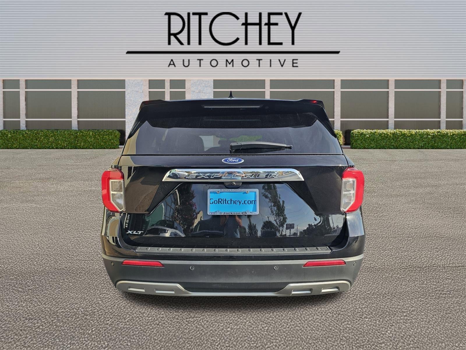 2024 Ford Explorer XLT RWD