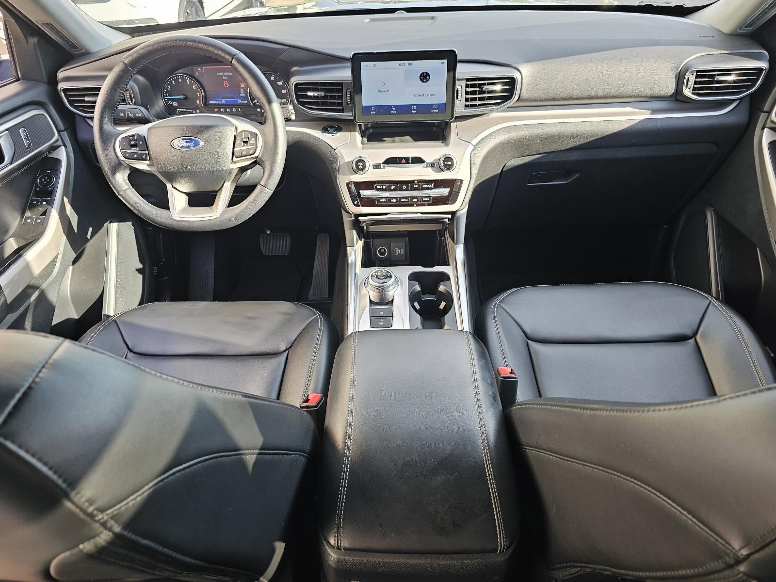 2024 Ford Explorer XLT RWD