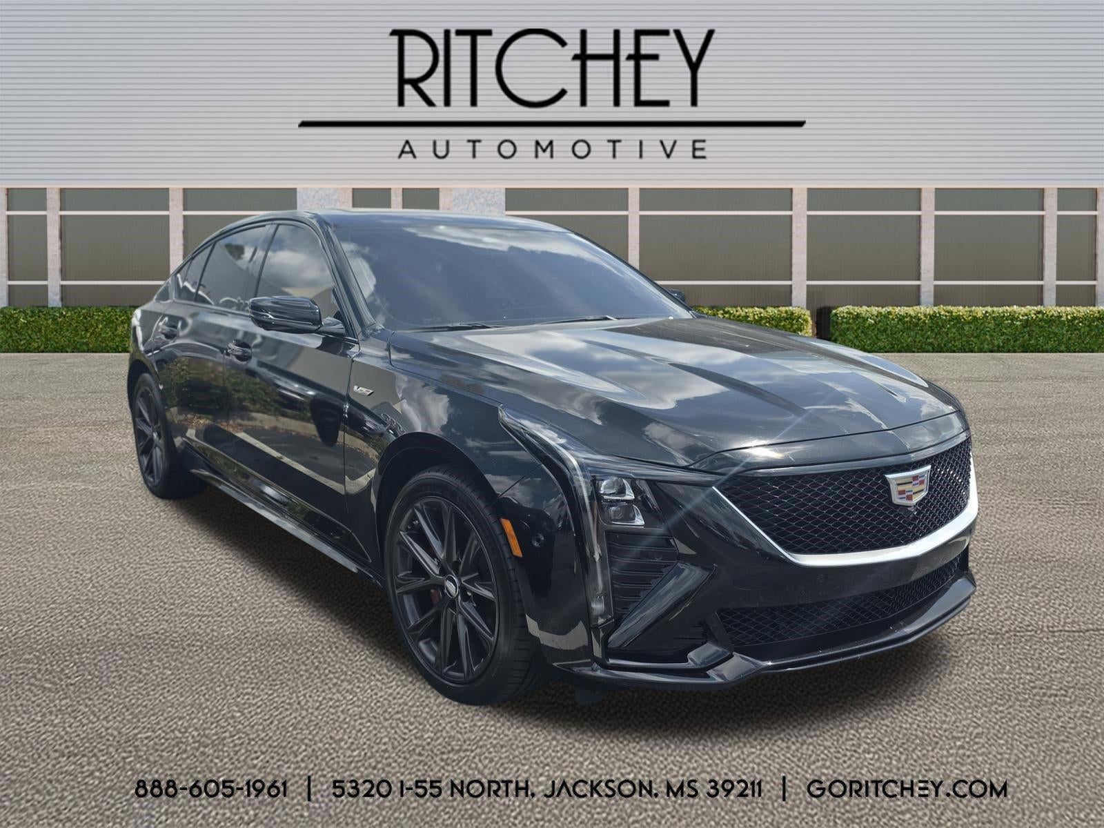 2025 Cadillac CT5-V 4dr Sdn