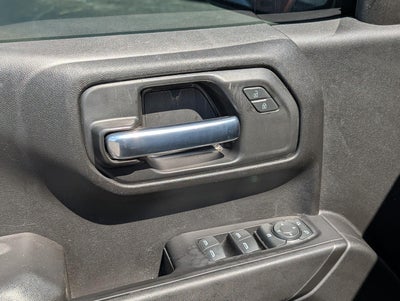 2022 Chevrolet Silverado 1500 Crew Cab Short Box 2-Wheel Drive Custom