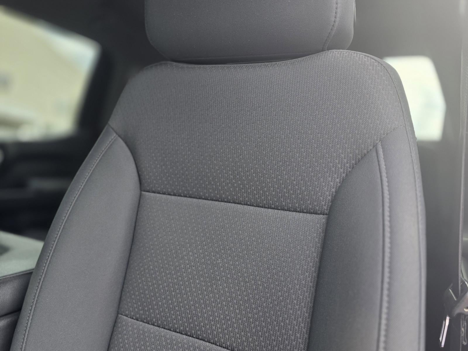 2020 Chevrolet Silverado 1500 Crew Cab Short Box 2-Wheel Drive Custom