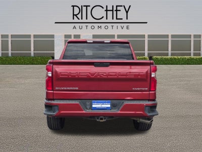 2020 Chevrolet Silverado 1500 Crew Cab Short Box 2-Wheel Drive Custom