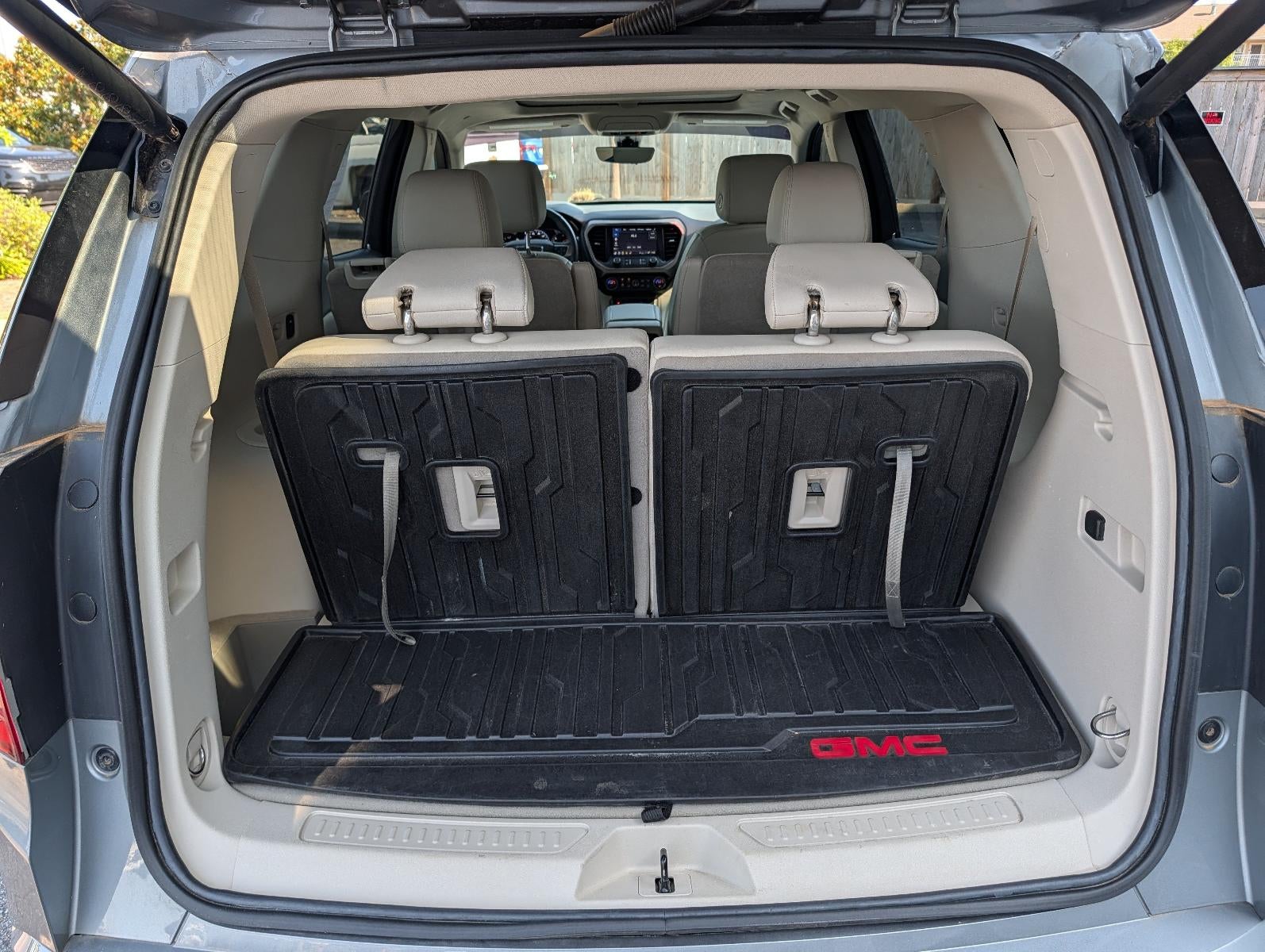 2023 GMC Acadia FWD Denali