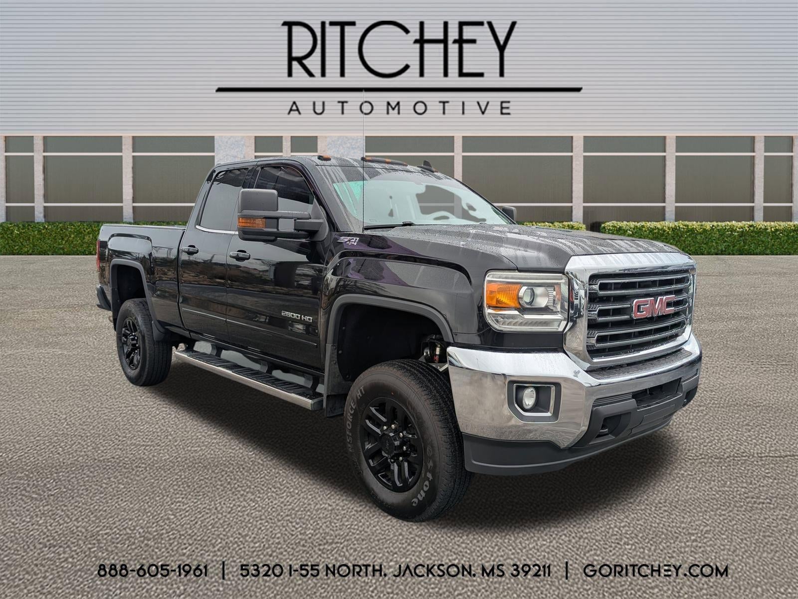 2017 GMC Sierra 2500 HD Double Cab Standard Box 4-Wheel Drive SLE