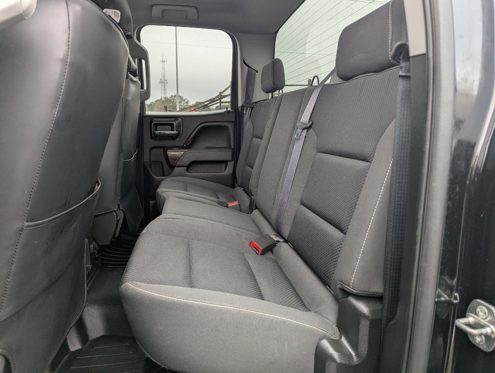 2017 GMC Sierra 2500 HD Double Cab Standard Box 4-Wheel Drive SLE