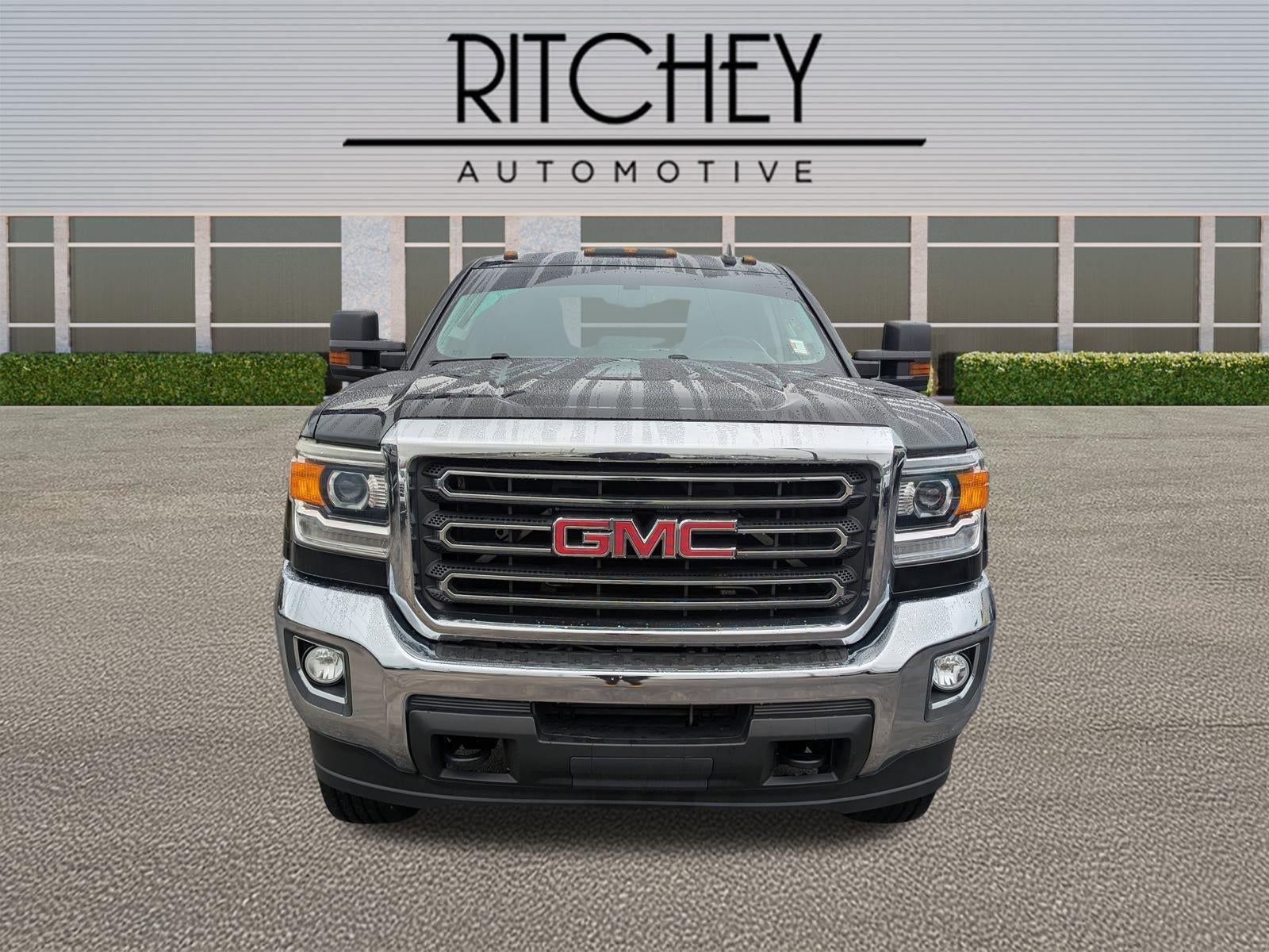 2017 GMC Sierra 2500 HD Double Cab Standard Box 4-Wheel Drive SLE