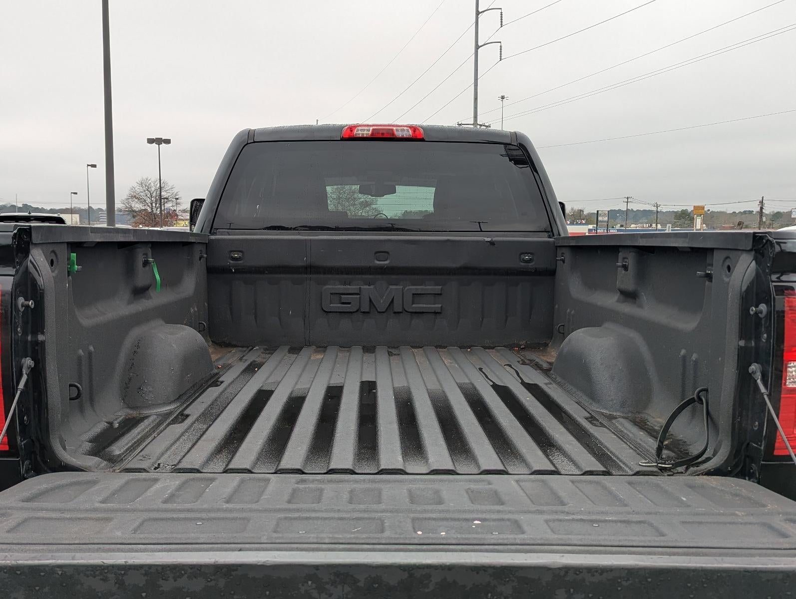 2017 GMC Sierra 2500 HD Double Cab Standard Box 4-Wheel Drive SLE