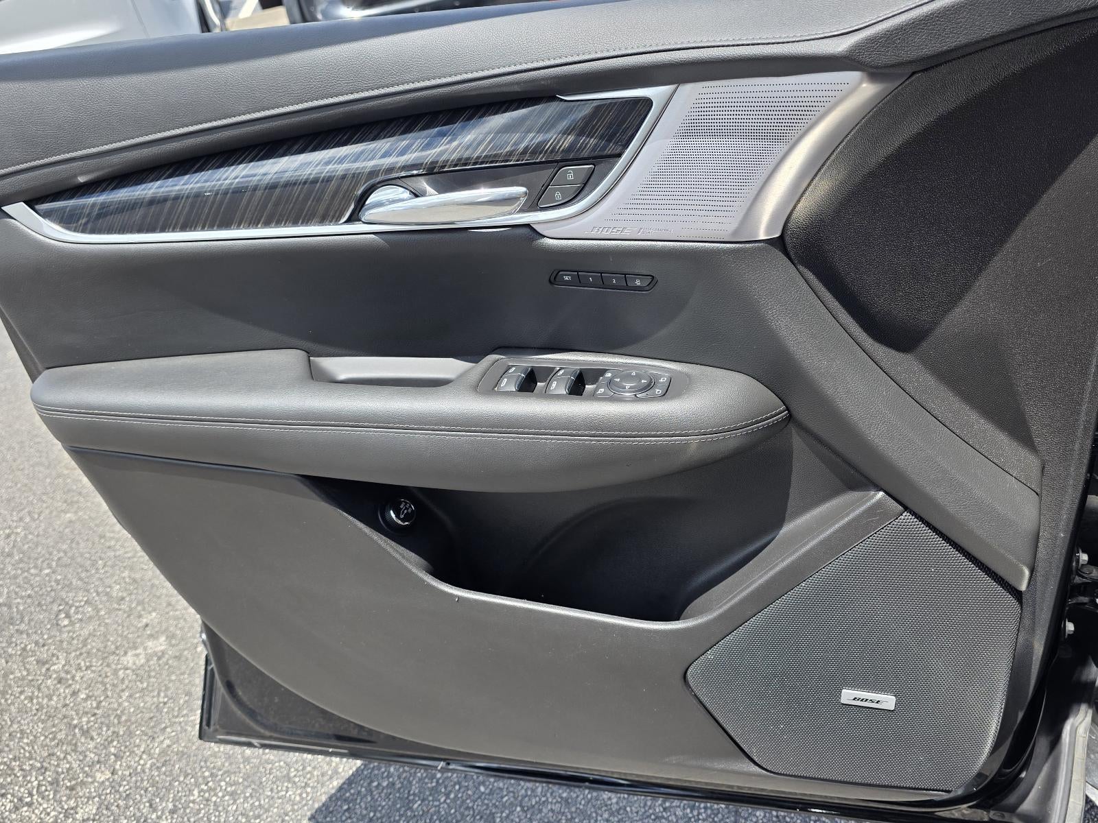 2023 Cadillac XT6 FWD 4dr Premium Luxury