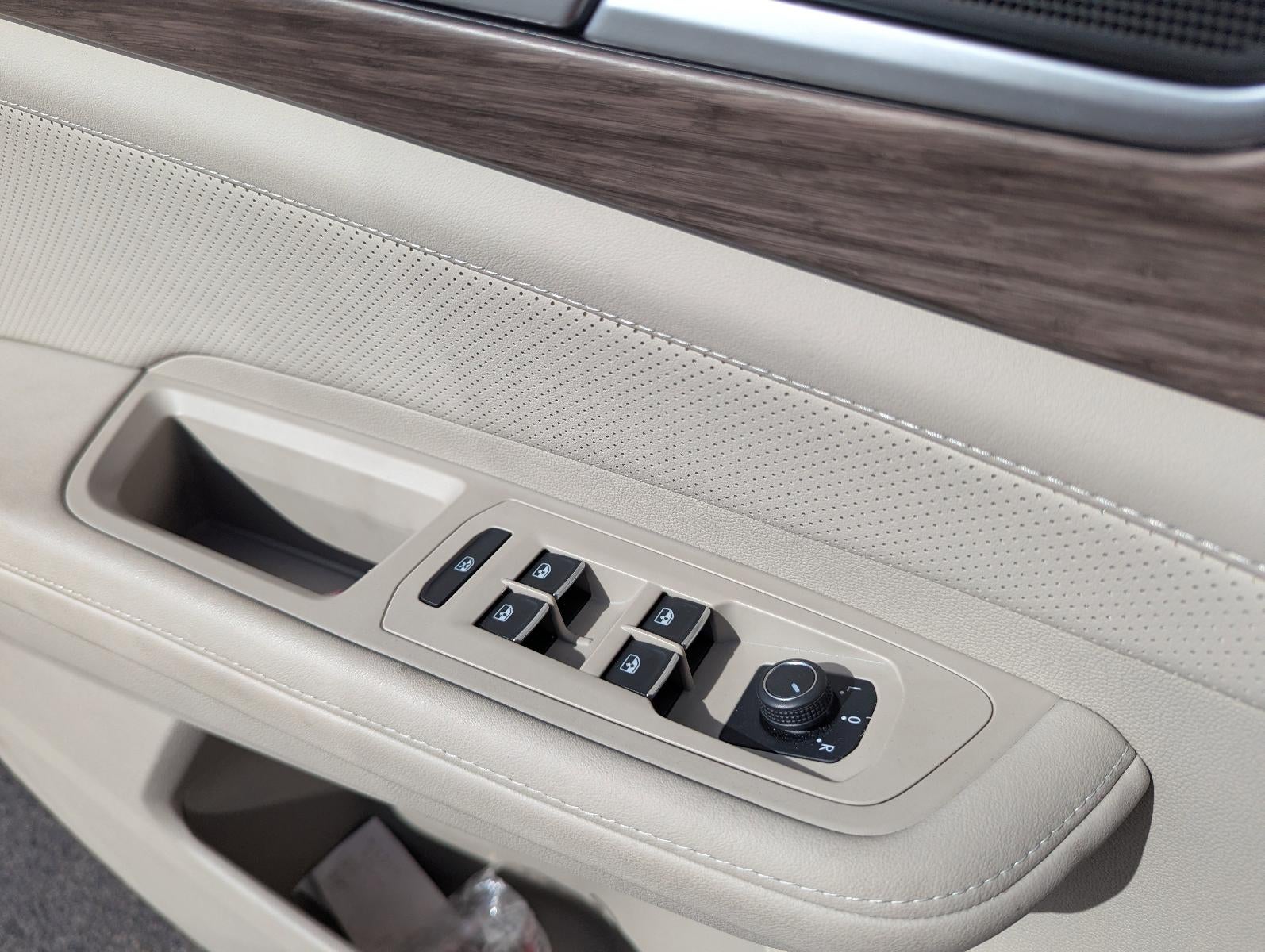 2025 Volkswagen Atlas 2.0T SEL 4MOTION